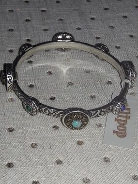 Ollipop Silver-Tone Multi-Stone Filigree Bangle Bracelet Turquoise, Green, Blue